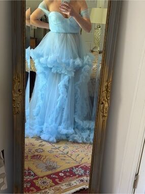 VNaix bridal Light Blue Tulle Dress Size 12-14